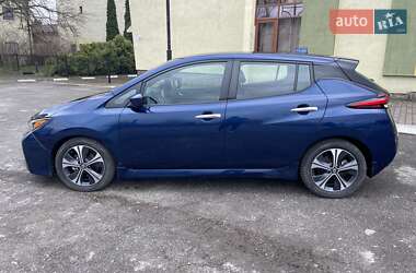 Хетчбек Nissan Leaf 2020 в 