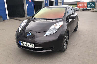 Хэтчбек Nissan Leaf 2015 в 