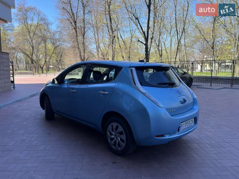 Хэтчбек Nissan Leaf 2015 в Кременчуге фото 5 Хэтчбек Nissan Leaf 2015 в Кременчуге