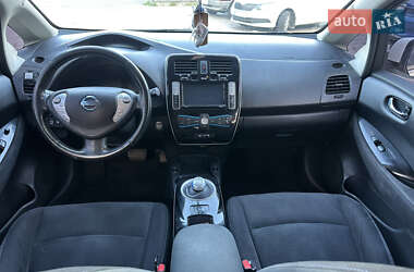Хетчбек Nissan Leaf 2016 в 