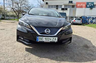 Хетчбек Nissan Leaf 2021 в 