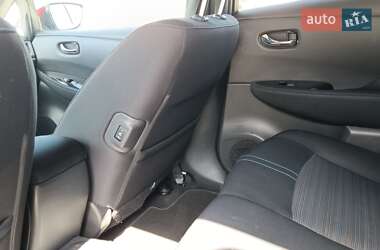 Хэтчбек Nissan Leaf 2019 в 