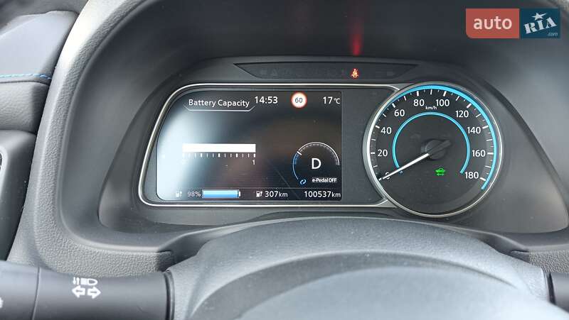 Хэтчбек Nissan Leaf 2019 в Львове