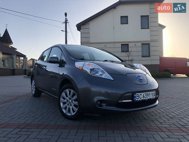 Хэтчбек Nissan Leaf 2017 в Золочеве