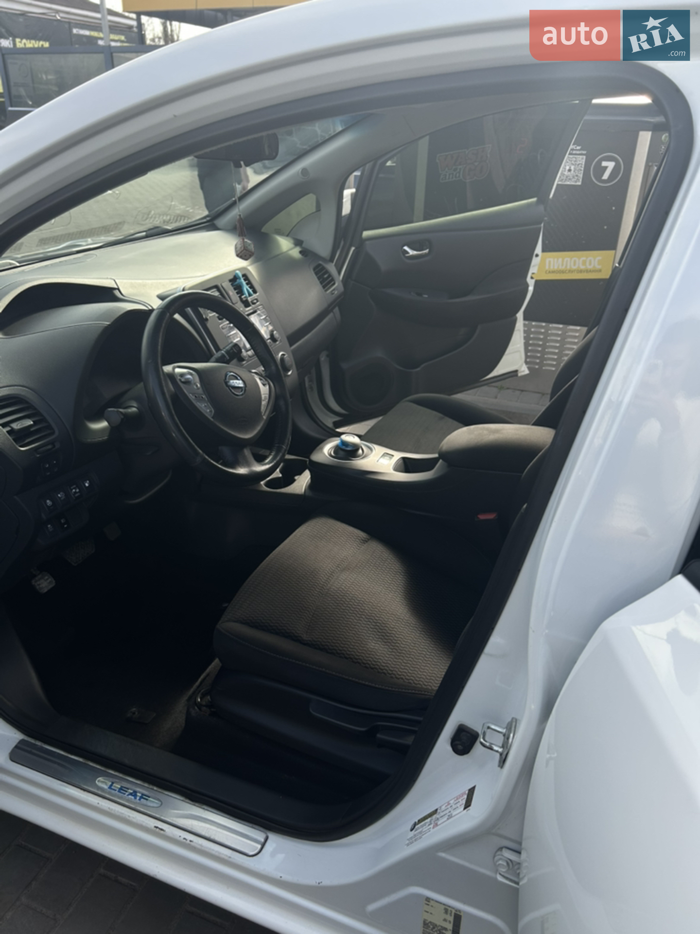 2014 Nissan Leaf - мініатюра 12