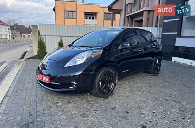 Хэтчбек Nissan Leaf 2014 в 