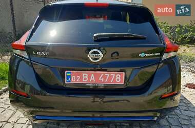 Хэтчбек Nissan Leaf 2020 в 