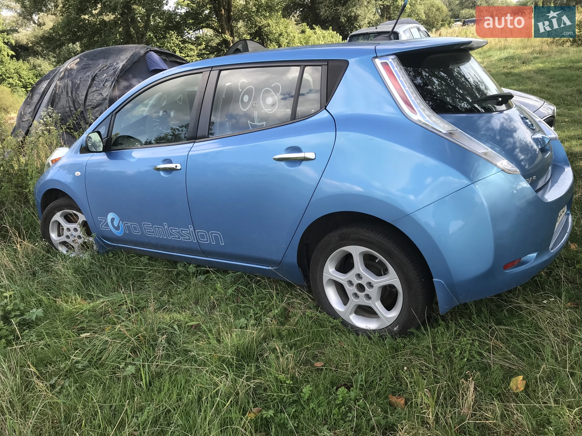 2011 Nissan Leaf - мініатюра 4