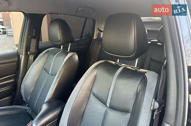 Хэтчбек Nissan Leaf 2021 в 