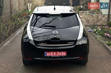 Хэтчбек Nissan Leaf 2014 в 