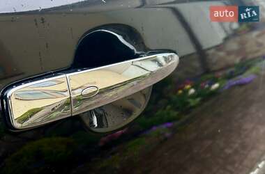 Хэтчбек Nissan Leaf 2014 в 
