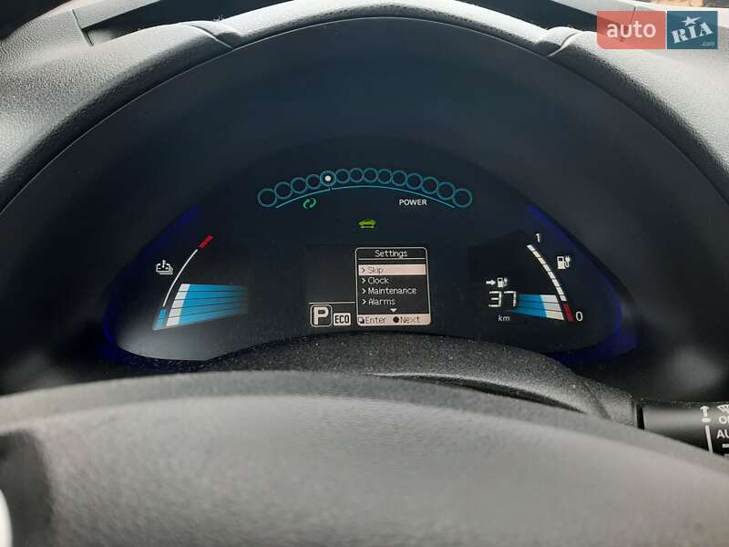 Хэтчбек Nissan Leaf 2016 в Львове