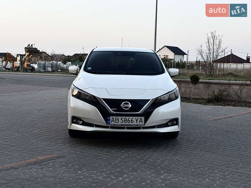 Хэтчбек Nissan Leaf 2019 в Виннице