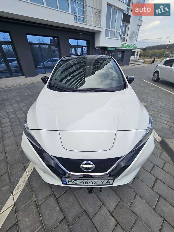 Хэтчбек Nissan Leaf 2018 в Трускавце