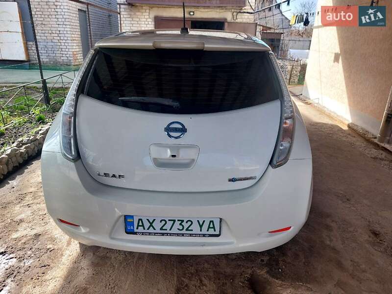 Nissan Leaf 2015