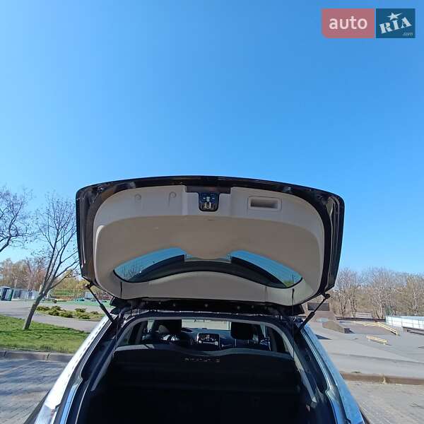 Хетчбек Nissan Leaf 2014 в Петриківці