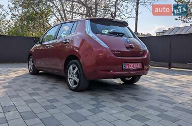 Хэтчбек Nissan Leaf 2014 в 