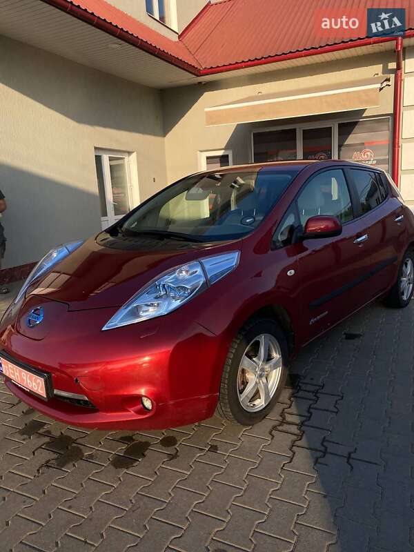 Nissan Leaf 2012
