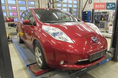 Хетчбек Nissan Leaf 2013 в Луцьку