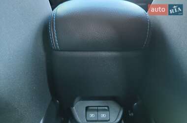 Хэтчбек Nissan Leaf 2021 в 