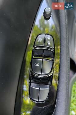 Хэтчбек Nissan Leaf 2021 в 