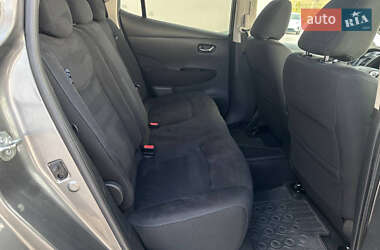 Хетчбек Nissan Leaf 2014 в 