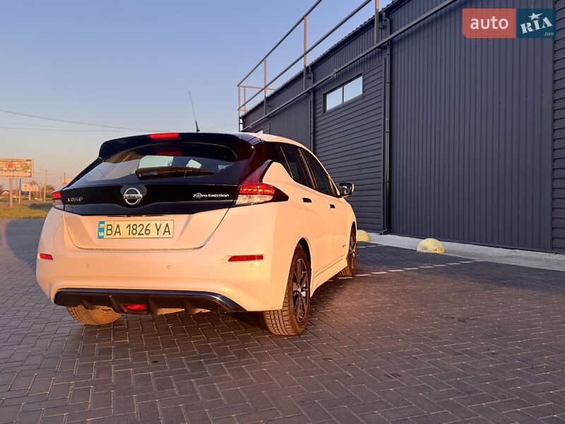 Хетчбек Nissan Leaf 2019 в Кропивницькому