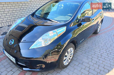 Хетчбек Nissan Leaf 2015 в Летичіві