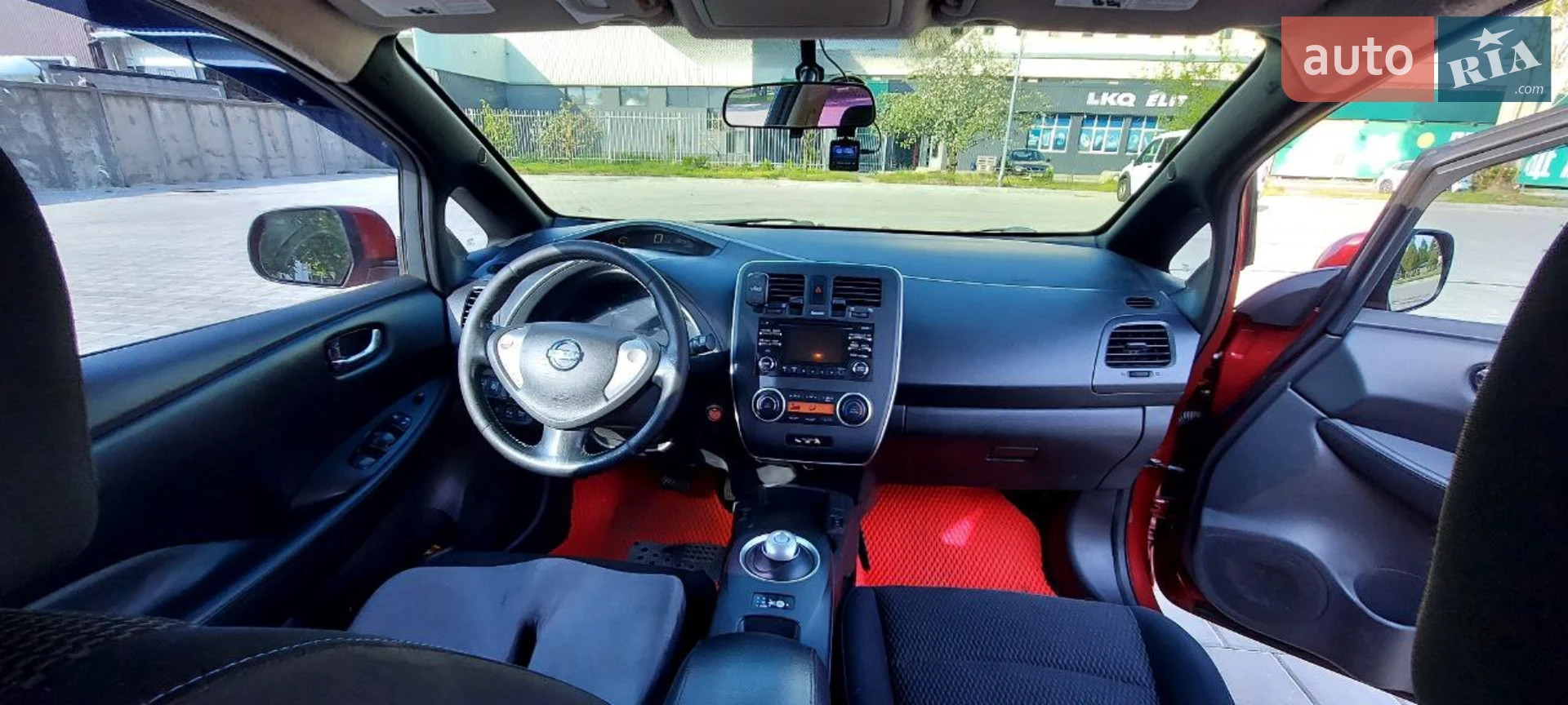 2013 Nissan Leaf - мініатюра 12