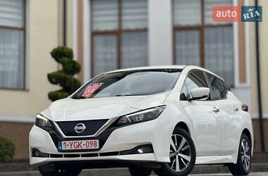 Хетчбек Nissan Leaf 2021 в 