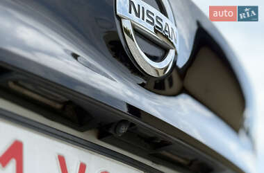 Хетчбек Nissan Leaf 2021 в 