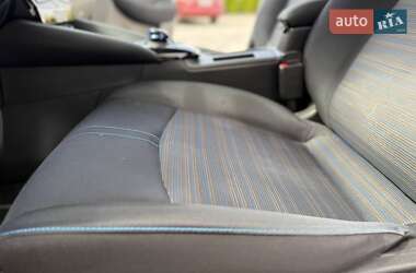 Хетчбек Nissan Leaf 2021 в 