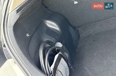 Хетчбек Nissan Leaf 2021 в 
