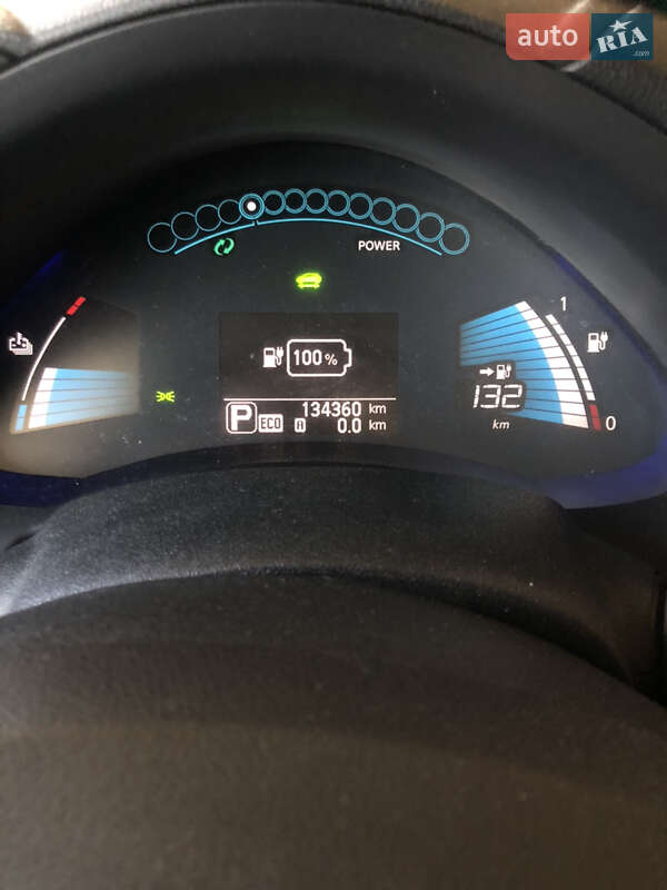 Хэтчбек Nissan Leaf 2014 в Житомире