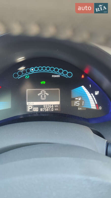 Хетчбек Nissan Leaf 2016 в Запоріжжі