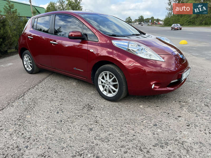 Nissan Leaf 2014