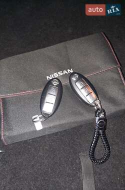 Хэтчбек Nissan Leaf 2018 в 