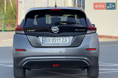 Хетчбек Nissan Leaf 2018 в 