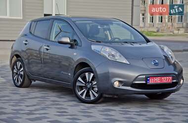 Хэтчбек Nissan Leaf 2017 в 