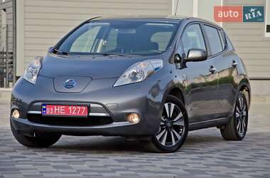 Хэтчбек Nissan Leaf 2017 в 