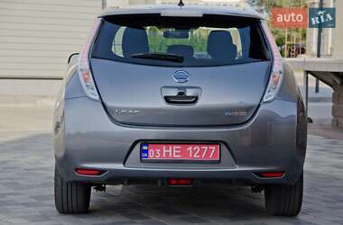 Хэтчбек Nissan Leaf 2017 в 