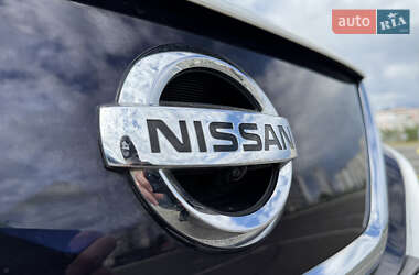 Хэтчбек Nissan Leaf 2019 в 