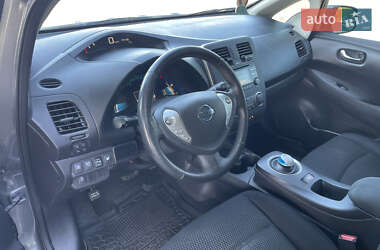 Хетчбек Nissan Leaf 2014 в 