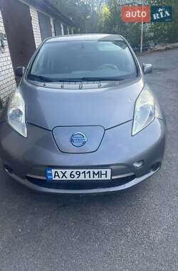 Хэтчбек Nissan Leaf 2014 в Харькове
