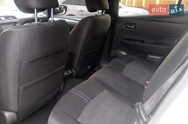 Хетчбек Nissan Leaf 2020 в 