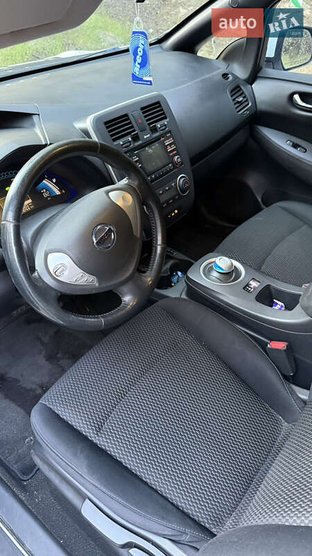 Хетчбек Nissan Leaf 2013 в Лебедині фото 4 Хетчбек Nissan Leaf 2013 в Лебедині