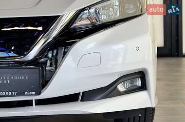 Хетчбек Nissan Leaf 2020 в 