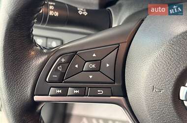 Хетчбек Nissan Leaf 2020 в 