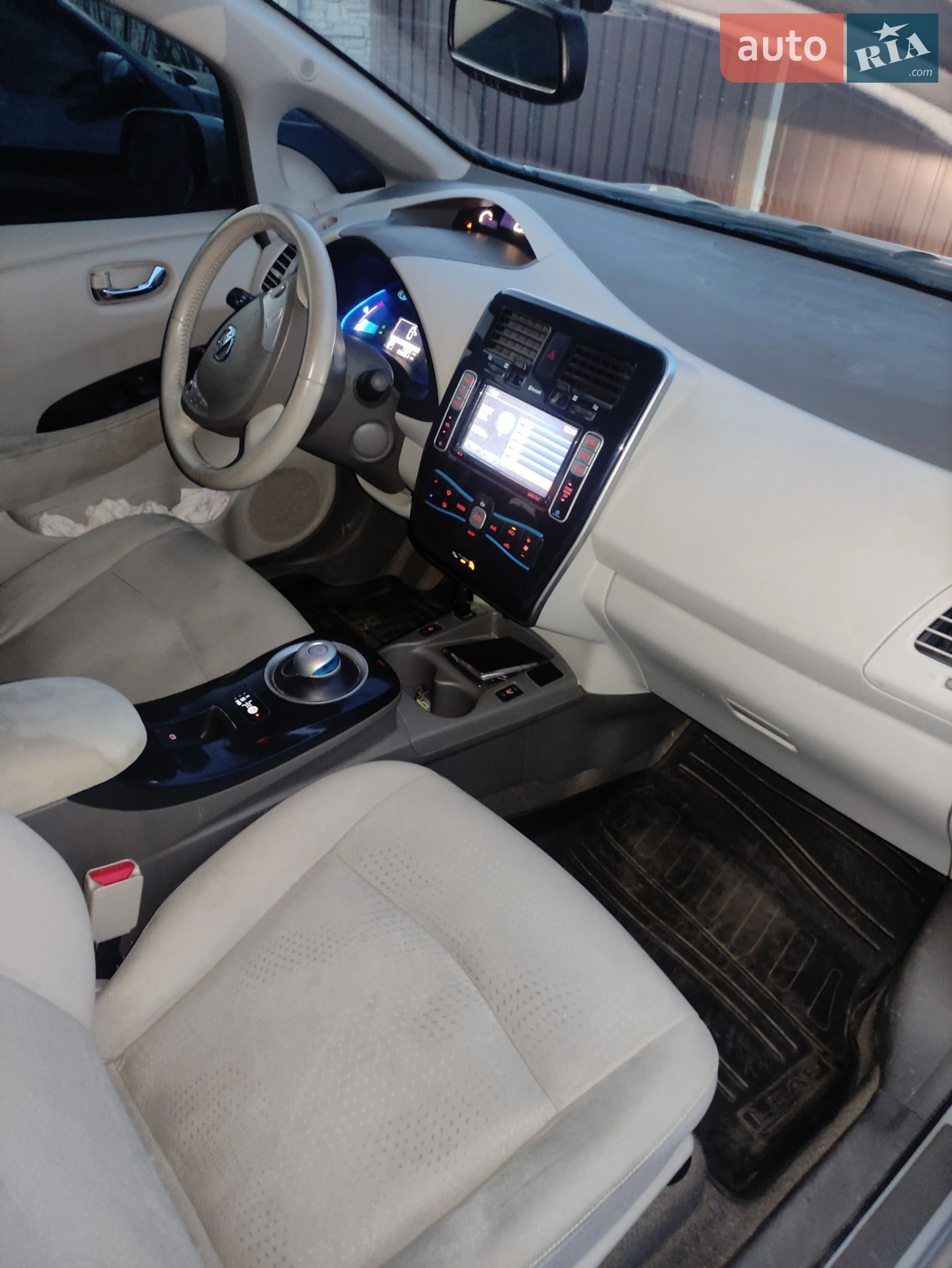 2012 Nissan Leaf - мініатюра 7