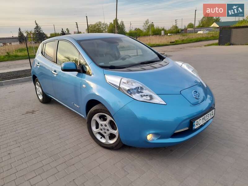 Хэтчбек Nissan Leaf 2012 в Любомле фото 3 Хэтчбек Nissan Leaf 2012 в Любомле